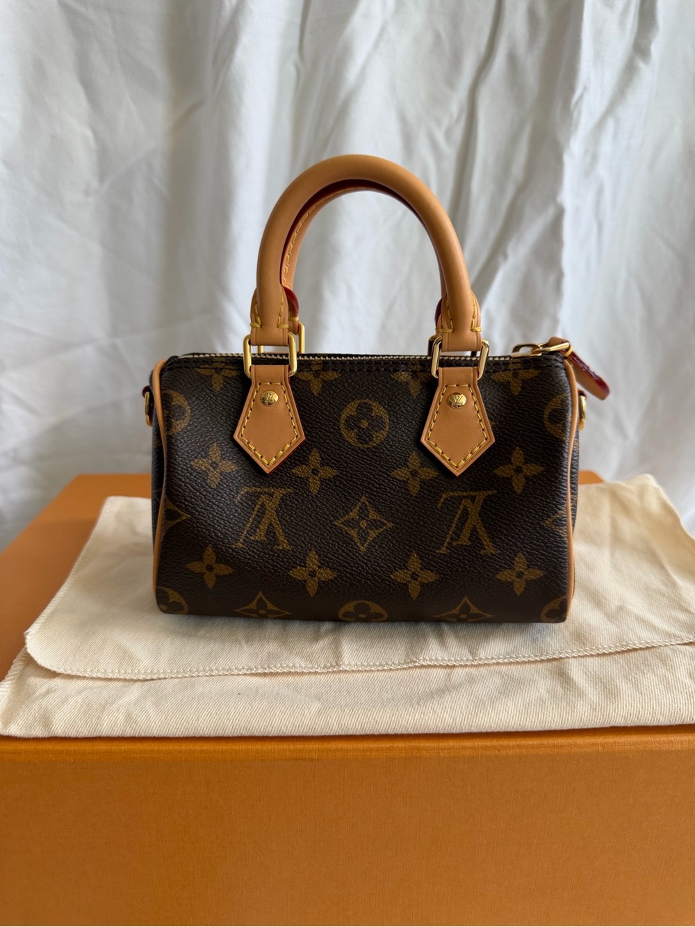 ❌SOLD❌ Louis Vuitton Monogram Nano Speedy Handbag with Vachetta Trim - Picture 4 of 13